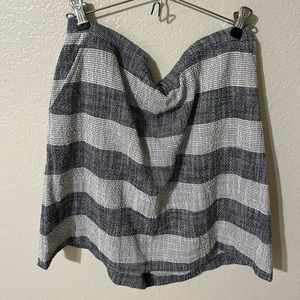 A New day classy comfy skirt WITH pockets!